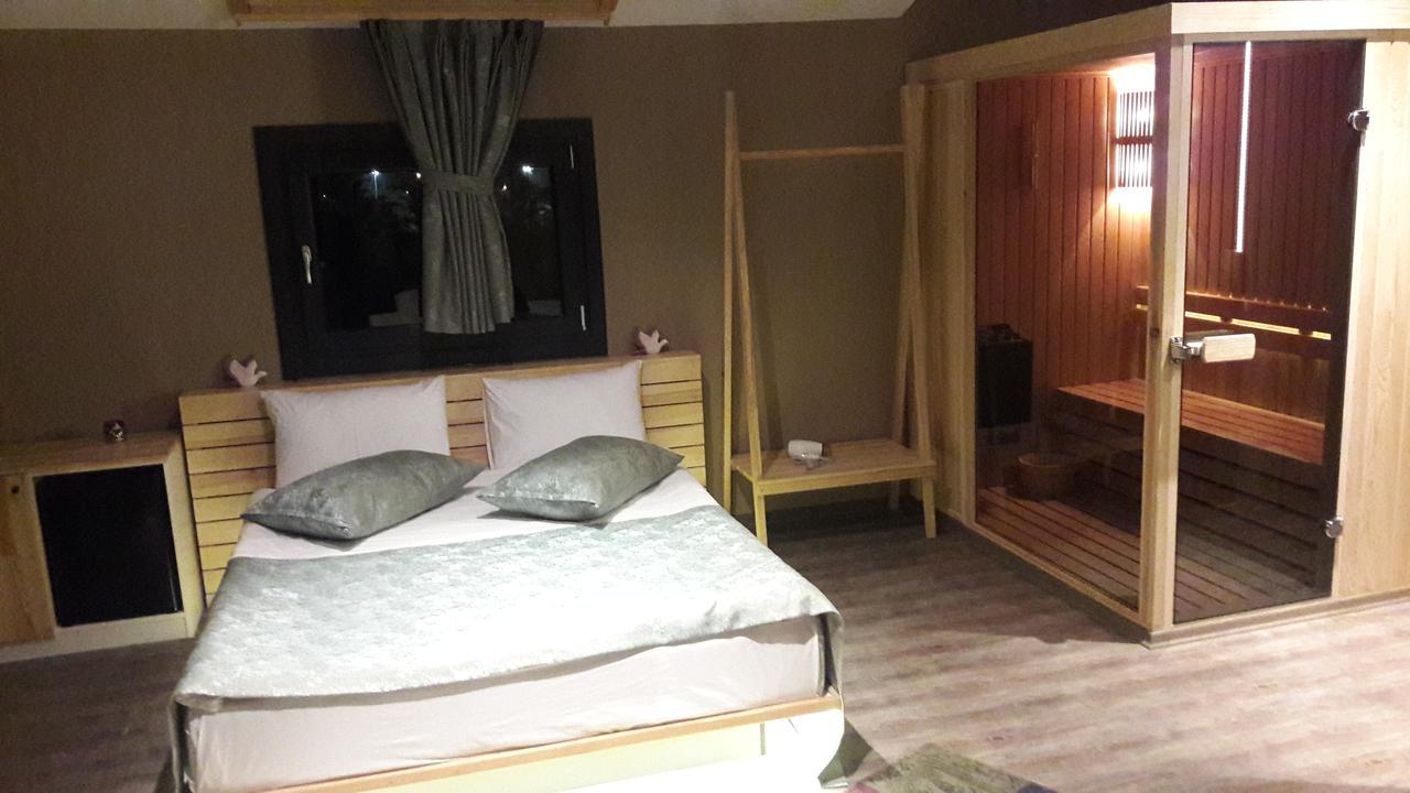 Velena Hotel Аґва Екстер'єр фото