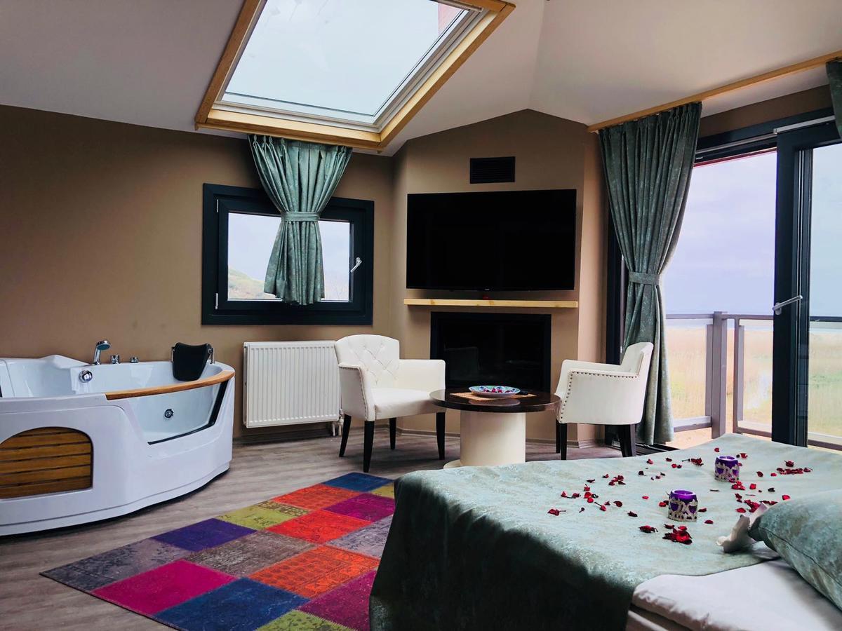 Velena Hotel Аґва Екстер'єр фото